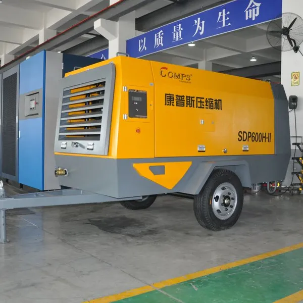 Comps Two Stage Mobile Diesel Engine Screw Air Compressor for Mining Drilling photo-2