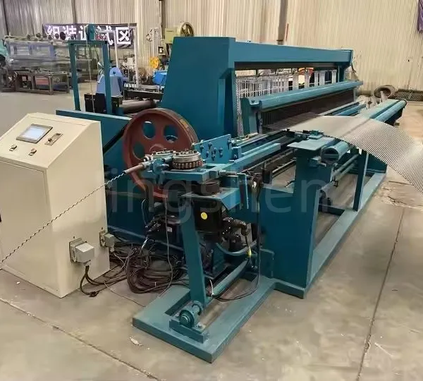 Advanced and High-Efficiency Vibrating Screen Embossed Wire Mesh Weaving Machine photo-3