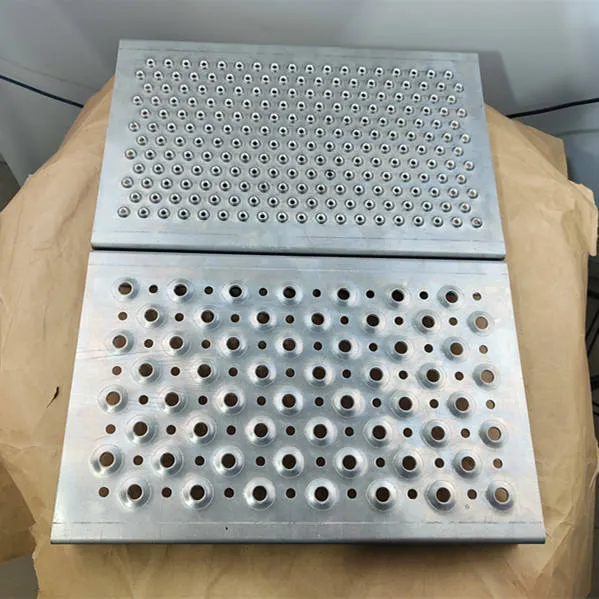 Find Similar Icon Safety Grating Walkway Anti-Skid Perforated Metal Plate With Crocodile Mouth Hole Cut Welded Bended photo-2