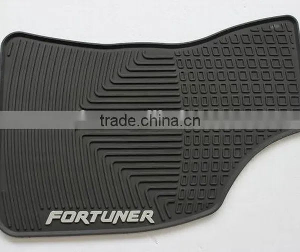 Customized Hot Sale Full Set Type PVC Car Floor Mats For TOYOTA FORTUNER photo-4