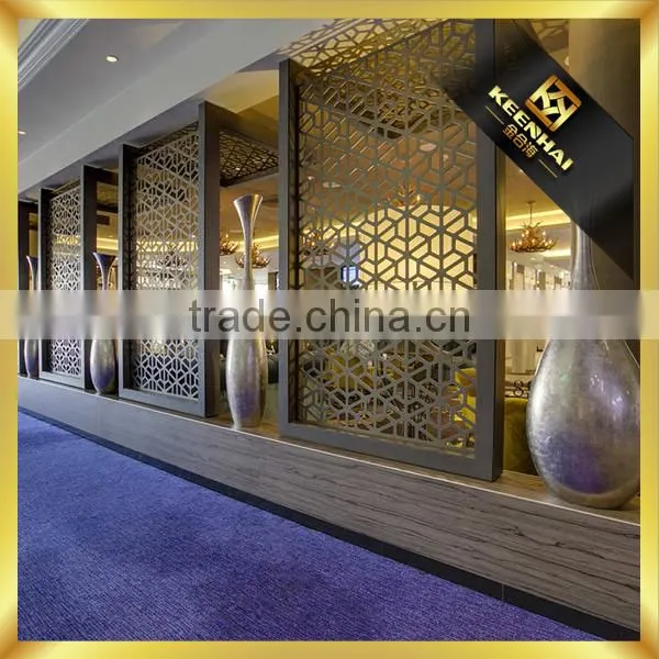 Customized Steel Room Divider Screen Partition For Hotel KTV Bar Commercial Decoration photo-5