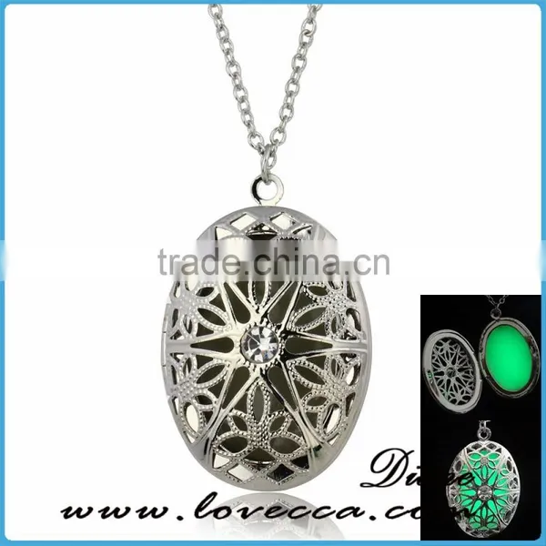 New Girls Women Pretty Vintage Gift Glow in the Dark Necklace Jewellery photo-3