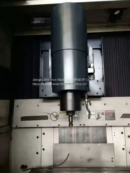 Makino SNC64 Vertical Machining Center photo-3