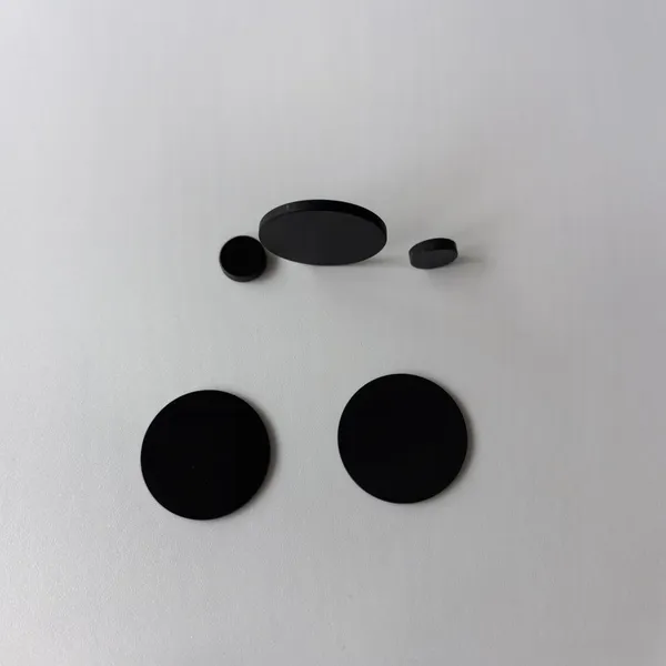 Infrared Transmission Visible Absorption Optical Glass Custom HWB780 Cut-off Filter Optical Glass photo-2
