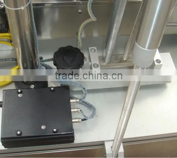 2016 Hot Sale YB-LT100 Labeling Machine for Lip Balm 0086-18516303933 photo-2