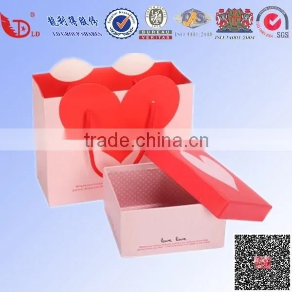 Custom Decorative Cardboard Homemade Chocolates Gift Boxes photo-3
