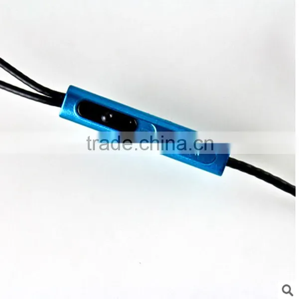 2016 Hot Sale Fashionable Metal Headphone Jack Connector Mini 3.5mm Headphone photo-3