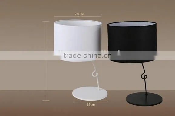 Modern Round Living Room Desk Lamp Metal Body With Fabric Lampshade Bedroom Table Lamp photo-3