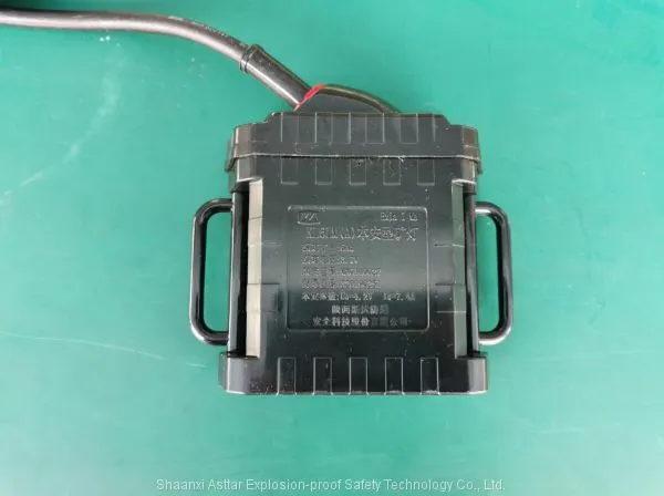 Rechargeable Miner Lamp KL6LM(A) photo-2