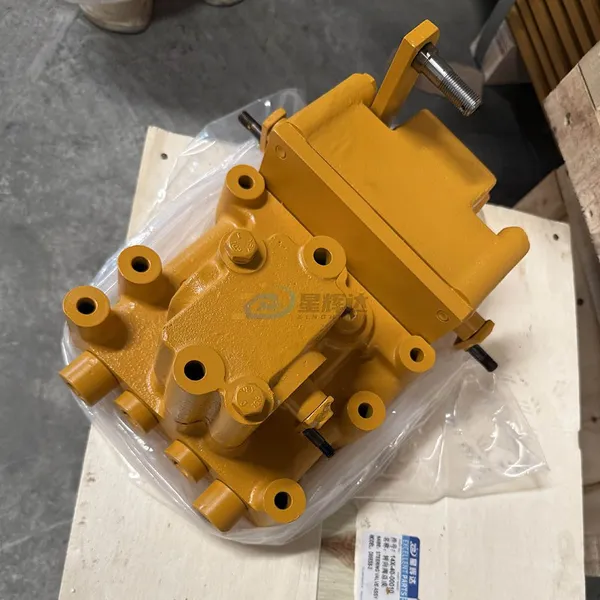 14X-40-00010 Steering Pump Assembly for Bulldozer D65P-12 photo-5
