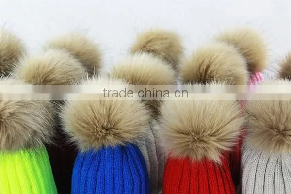 100% Acrylic Winter Knitted Hats With Pompoms photo-2