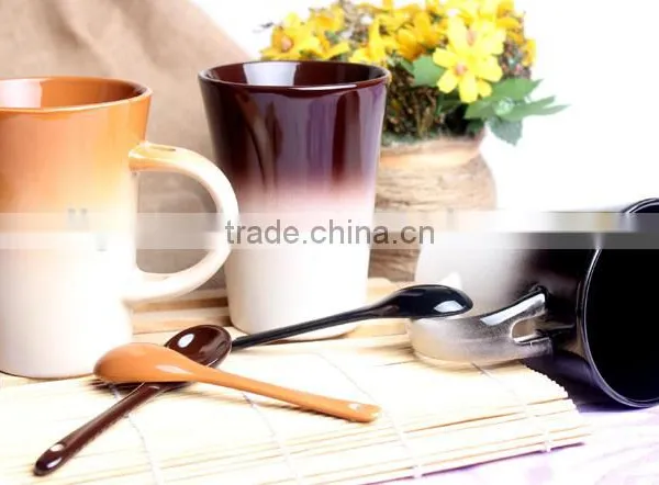 2016 Graduated Color Horn Mug With Spoon photo-2