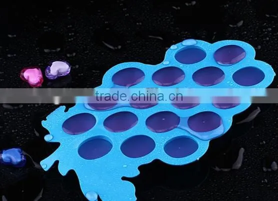 2014 Latest Design Fruit Shape Silicone Ice Cube Tray photo-4