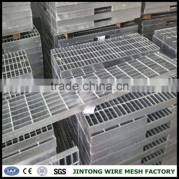High Quality 30x3 Galvanized Steel Grating ms Drain Grating Steel Grating Cover Drain Cover photo-4