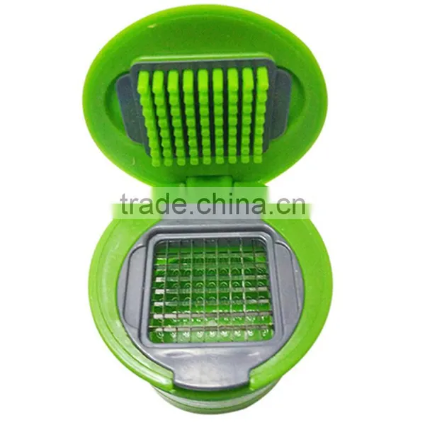 Garlic Chopper Plastic Stainless Steel Mini Garlic Press Chopper Cutter Garlic Grinding Mashing Machine Kitchen Hand Tool KC1403 photo-5