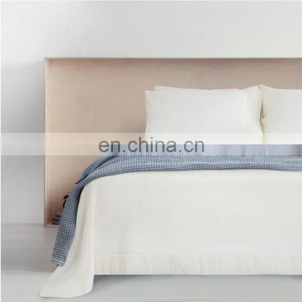 High Quality White Custom Soft Surface Warm Durable Microfiber Embossing Bed Sheets For Adults photo-7