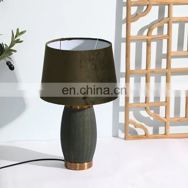 Reliable Quality Home Decorative Vintage Dark Green Porcelain Night Table Light With Flannelette Lampshade photo-2