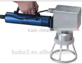 Hand-hold Fiber Laser Marking Machine For Metal or Non-metal photo-3