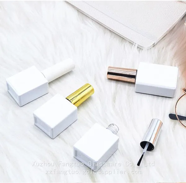 Wholesale Nail Polish Bottle Empty Glass Bottle Cap With Brush Nail Base Coat Packing Bottles