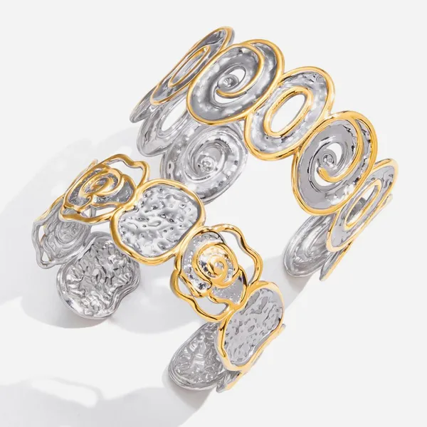 Factory Direct 18K Gold PVD Stainless Steel Bangle With 2-Year Color Retention photo-2