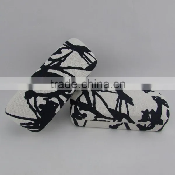 Custom Hard Promotion Glasses Case Wholesale photo-3