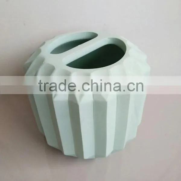 Ritzy Bathroom Accessories Set Holder 4 Pcs : Tumbler, Soap Dish, Dispenser, Toothbrush Holder photo-5