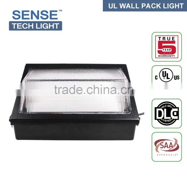 90W IP54 UL Approval Outdoor LED Bulkhead Light photo-3