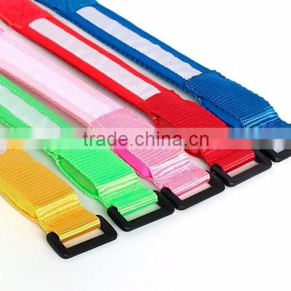 Wholesale High Quality Colorful Fashion Customized Nylon LED Flash Wristband photo-4