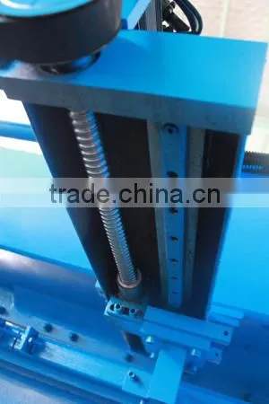 Hydraulic CNC Metal Plate Cutting Machine photo-3