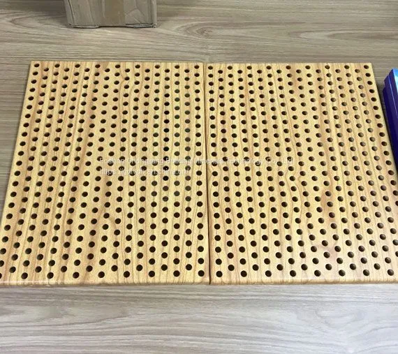 Villa & Clubhouse & Ktv 3.0mm & 2.5mm Thickness Singles Aluminium Veneer photo-3