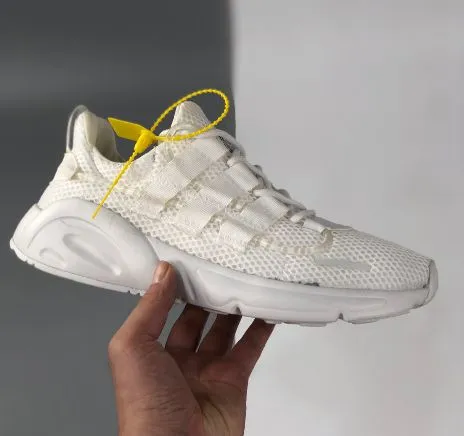 Adidas Originals Ozweego Shoes in Black/White For Mens