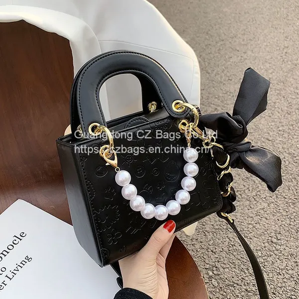Small Bag Female Summer 2021 New Fashion Portable Small Square Bag High Sense Foreign Style Single Shoulder Messenger Bag Diana Bag photo-3