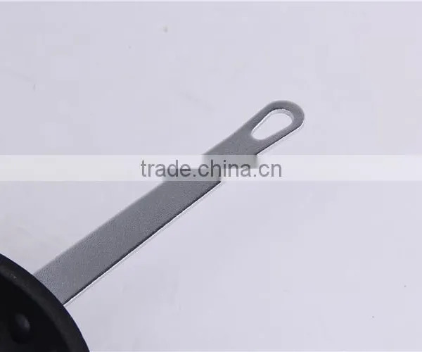 Hot Sale Cut Rim Aluminum Industrial Non-Stick Frying Pan Handle photo-3