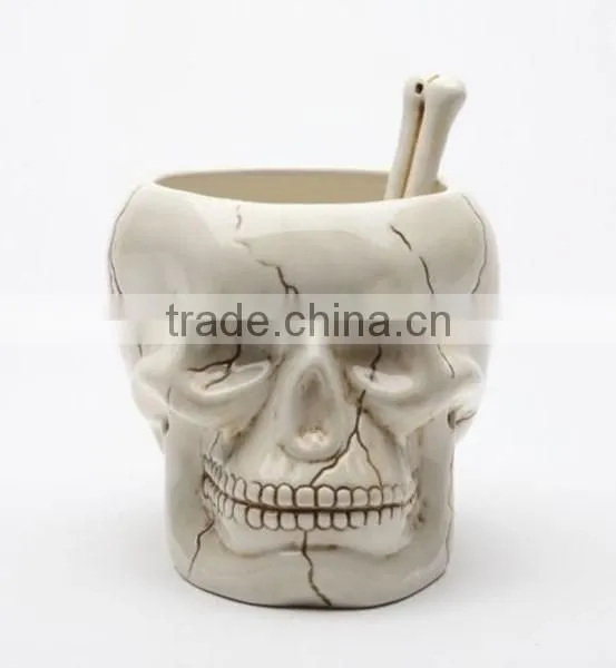White Ceramic Skull Bowl& Skeleton Hand Spoon photo-2