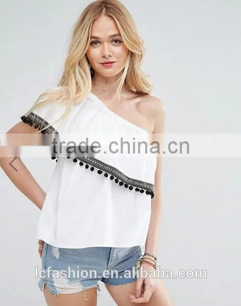 Women Tops&Blouses Factory Summer White One Shoulder Top photo-2
