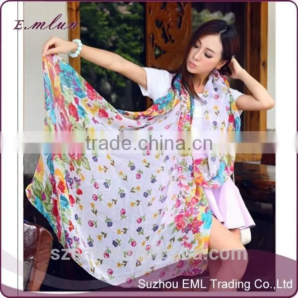 Cheap Promotion & Premium Gift Scarf in Printing Design Scarf photo-6