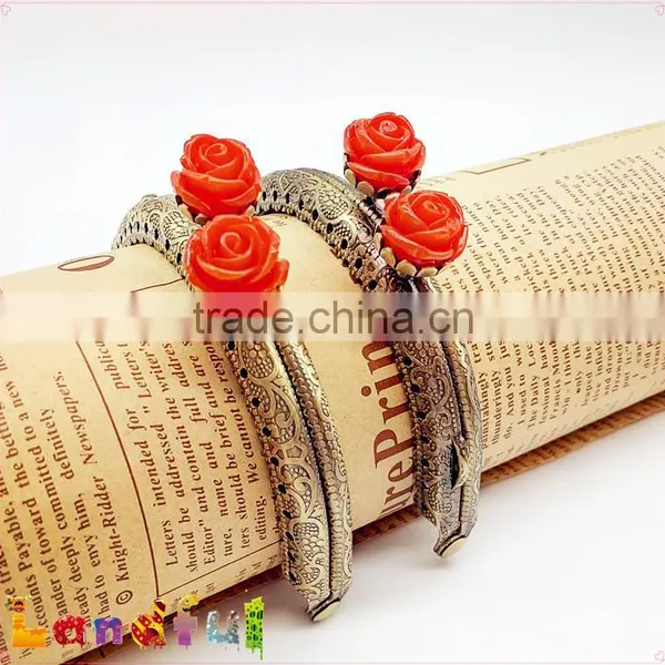 8.5cm Rose Flower Antique Bronze Embossed Sewing Handbag Kiss Lock Frame photo-2