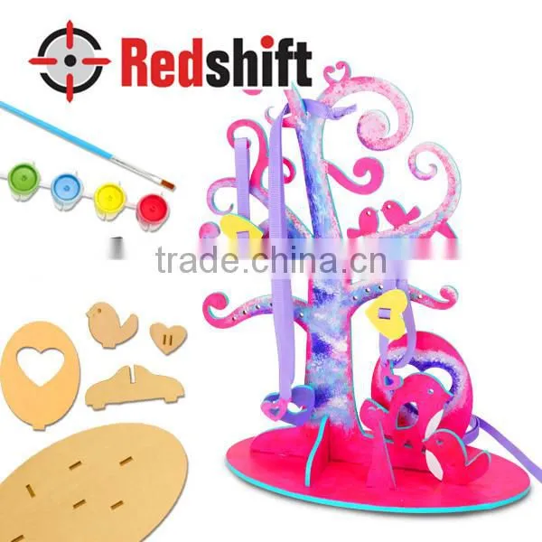 OEM Wooden Toys Design Your Own Love Bird Wooden Jewelry n Holder photo-4