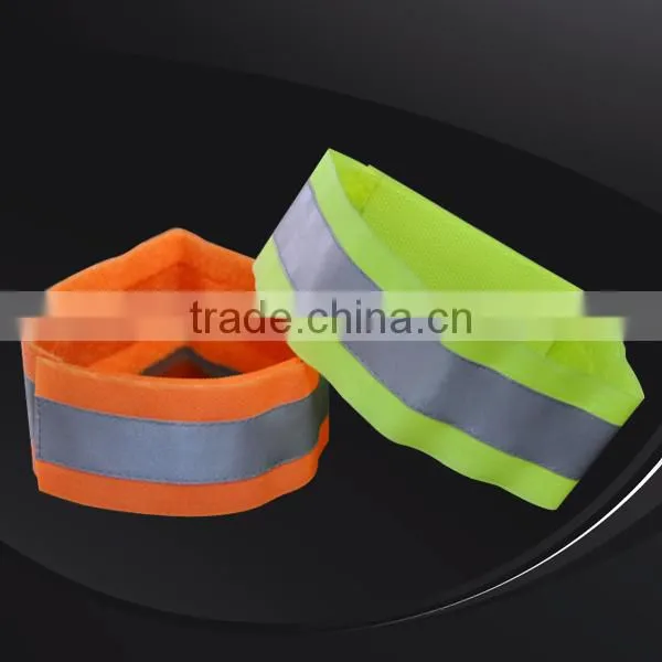 New Products in China Market hi Vis Tracker Reflective Projector Wristband photo-6