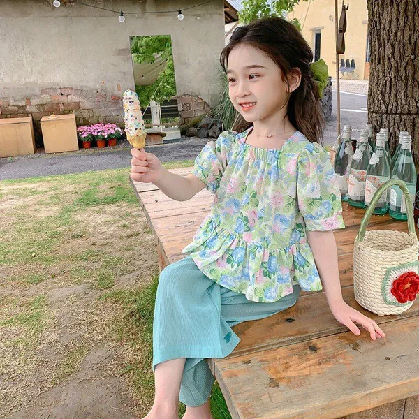 Summer Countryside Style Top and Cropped Pants Set for Primary and Secondary School Girls