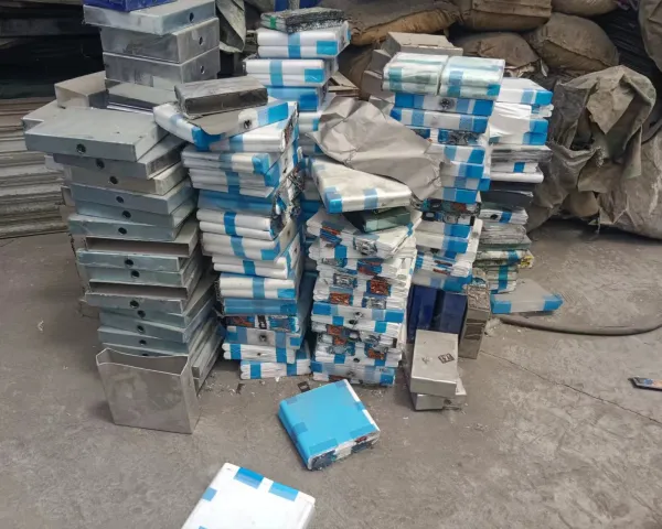 Photovoltaic Dismantling Equipment Dismantling Equipment, New Energy Dismantling and Recycling Machines Battery Shell Removal and Separation