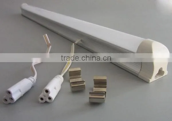 Hot Sale T5 T8 Aluminum and Plastic Led Light Fitting photo-2