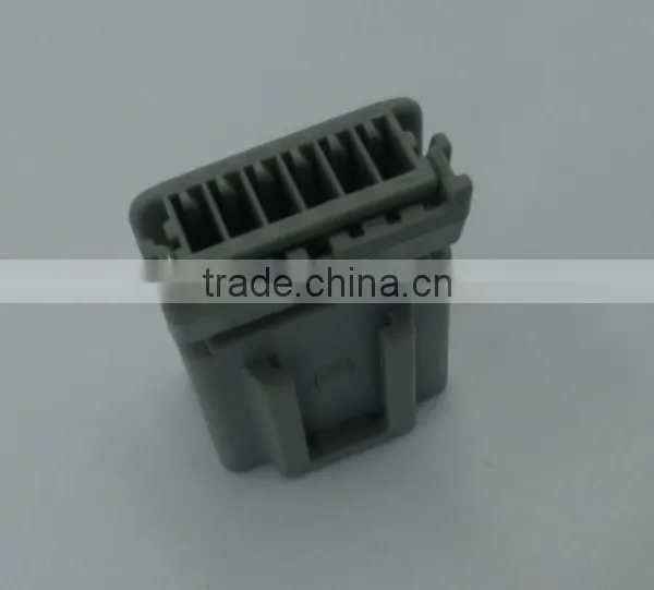 6 Way Plastic Male and Female Wire to Wire Automotive Connector photo-5