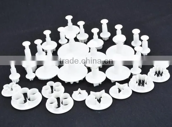 46 PCs Set Fondant Cake Cutter Ejector Stamp + Modeling + Smoother + Border Decoration Fondant Marzipan Plunger Cutter SV009933 photo-4