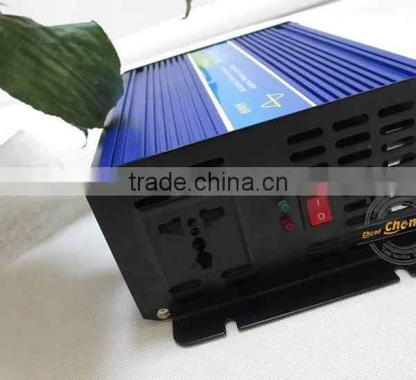 Intelligent Cheap Rechargeable 600W Home Use Small Solar Power Inverter photo-3