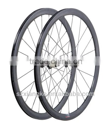 CARBON CLINCHER WHEELS 38MM