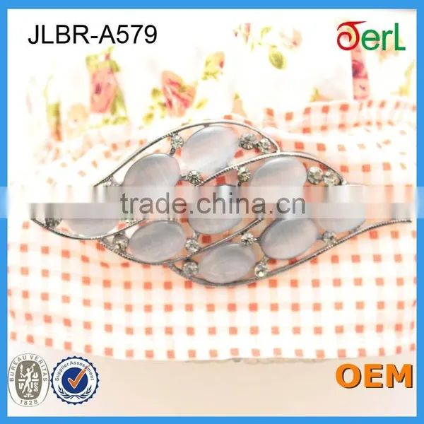 Wholesale Bridal Crystal Invitation Brooches photo-2