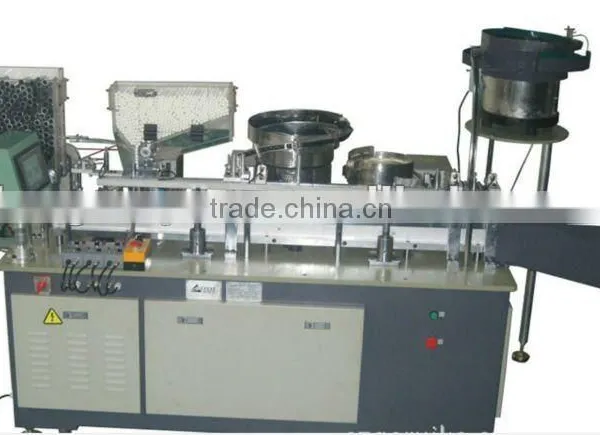 Marker automatic assembly machine