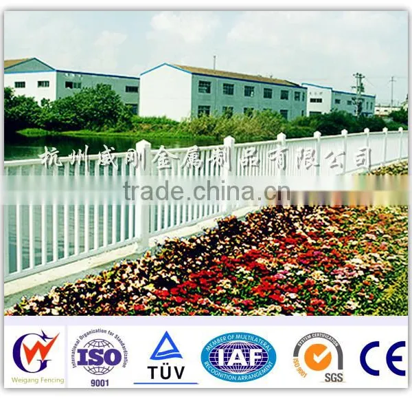 Factory Supply Galvanized Steel Electrostatic Spraying Municipal Fence photo-2