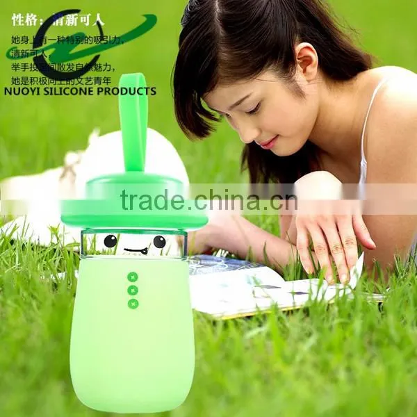 Hot Sale Cartoon Glass Water Bottle Mini Big Bai Silicone Cup Sleeve photo-4